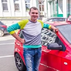 Роман Бахтинов